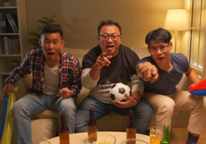 Tradisi Nobar